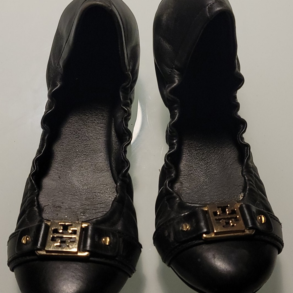 Tory Burch  Lock Flats